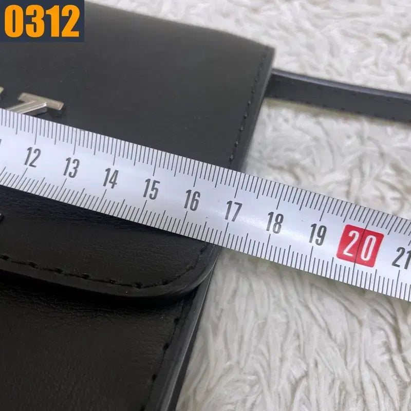 [BUNJANG] CK Calvin Klein Leather Crossbody Bag / CK 켈빈클라인 가죽 가방 크로스백 여성가방