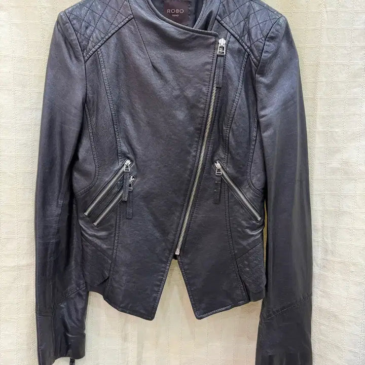 [BUNJANG] ROBO Trend Black Leather Rider Jacket (Size 55) / ROBO 트렌드 블랙 가죽 라이더 자켓55