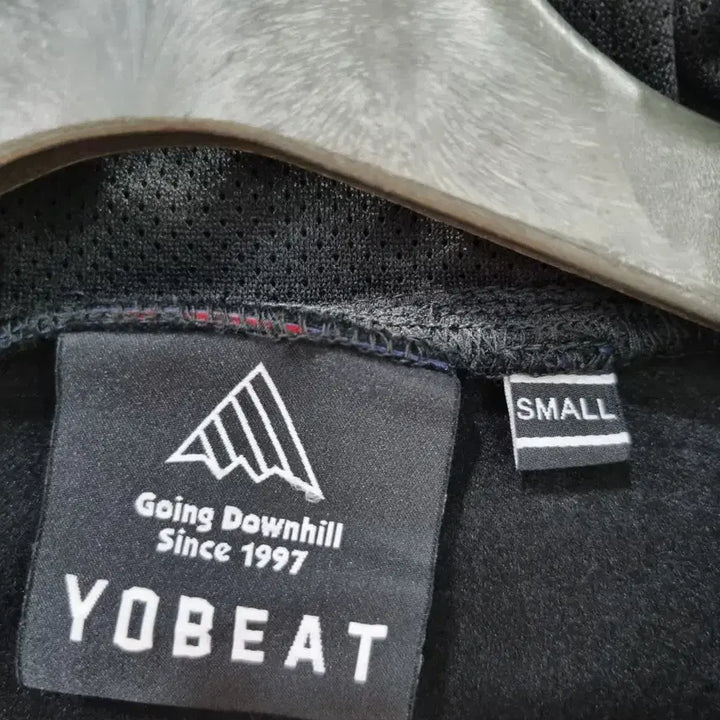 [SOLD OUT] YOBEAT 후드 아노락 블루