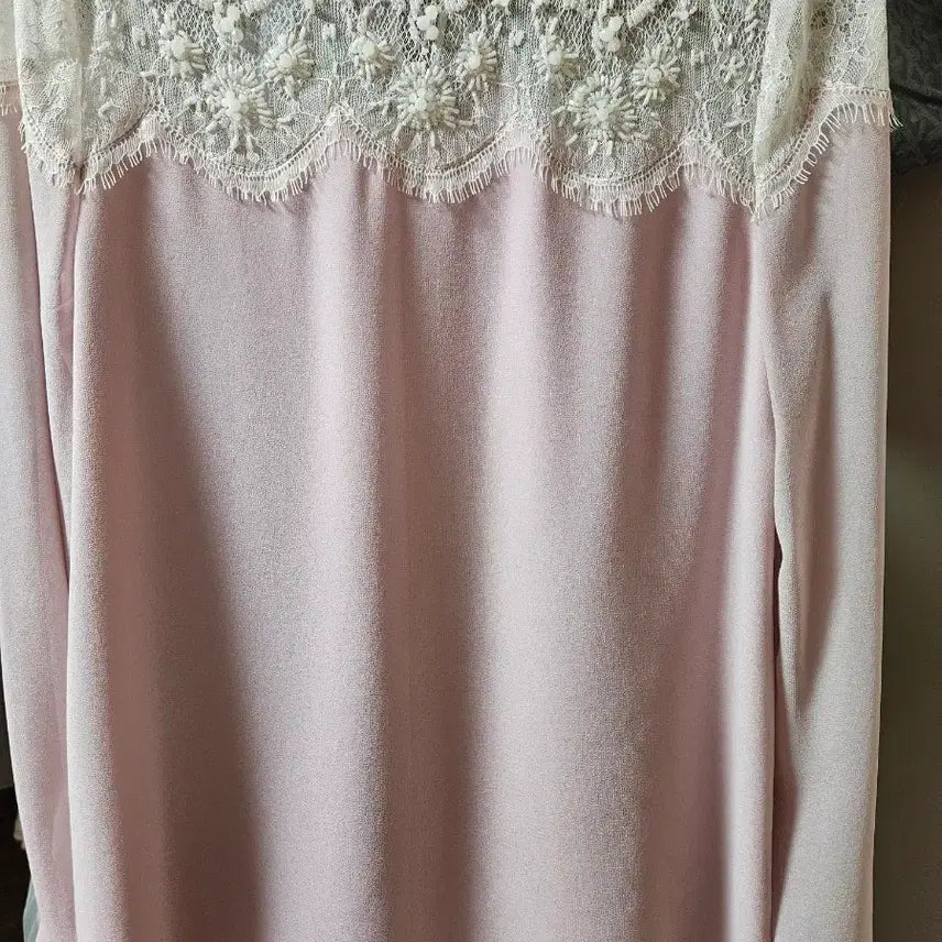 [BUNJANG] MojoSphin Lace Detail Blouse / 모조에스핀 블라우스 최종가