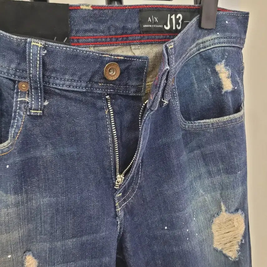 [BUNJANG] Armani Exchange J13 Slim Fit Denim Jeans / 아르마니 익스체인지 J13 데미지 데님진 슬림핏 30사이즈 새제품
