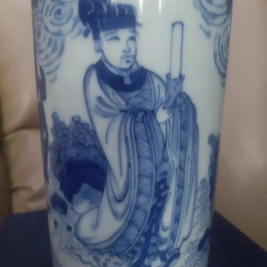 [BUNJANG] Qing Dynasty Early Porcelain Vase / 청나라.초기.기물/고사인물도.화병