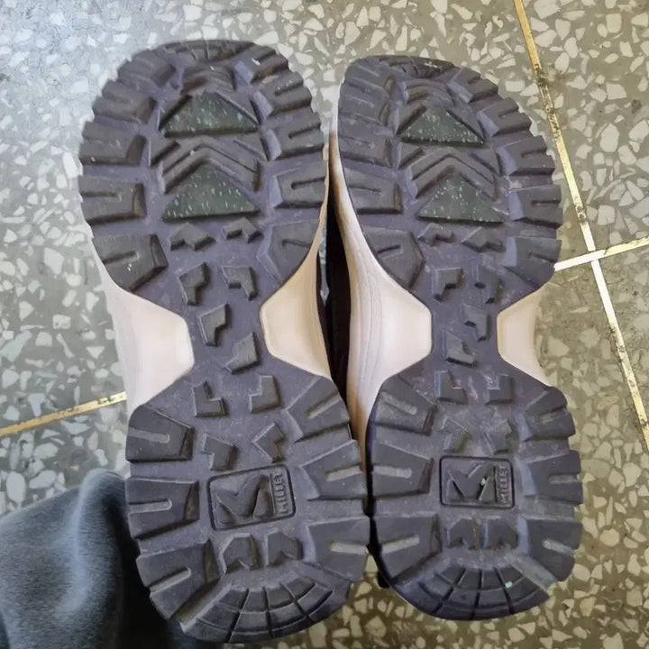 [BUNJANG] Millet Dial Trekking Shoes / [245 size] 밀레 다이얼 트레킹화