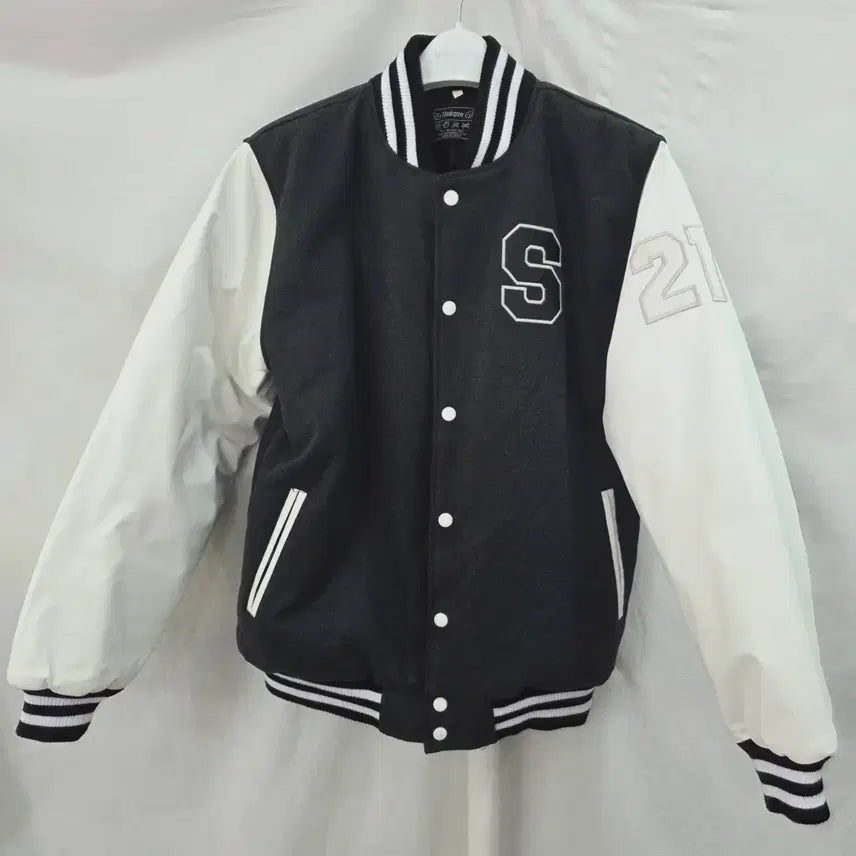 [BUNJANG] Shinhan University Clinical Pathology Department Charcoal &amp; White Jacket / 신한대학교 임상병리학과 과잠/학잠 - 차콜 &amp; 화이트