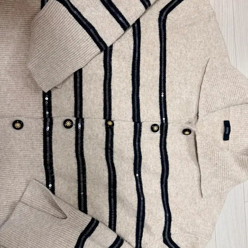 [BUNJANG] Asan Stripe Wool Knit Cardigan / 아상 스트라이프 가디건 빅카라 울니트