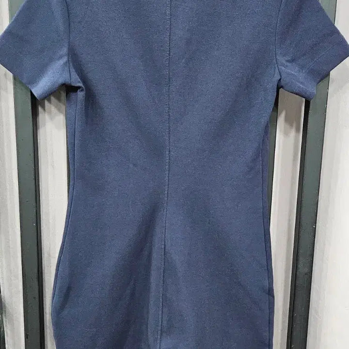 [BUNJANG] Lacoste Half Zip Polo Dress / (22FW)라코스테 하프 집업 폴로 드레스 90