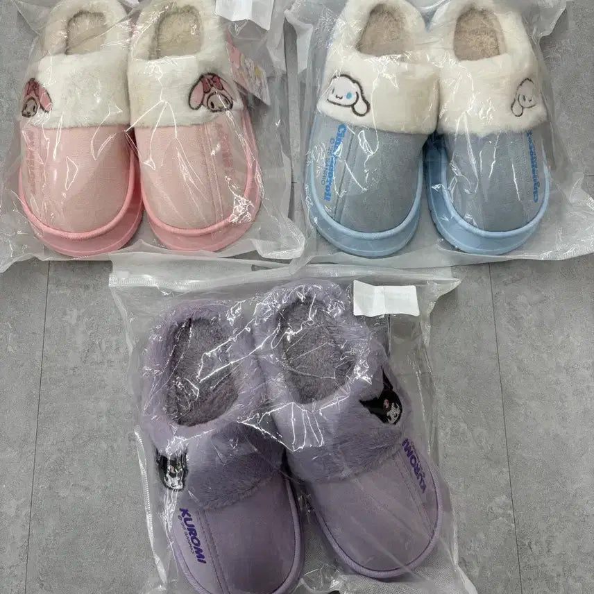 [BUNJANG] Sanrio Kuromi, Melody, Cinnamoroll Slippers / 산리오 쿠로미 멜로디 시나모 털신 슬리퍼 새상품