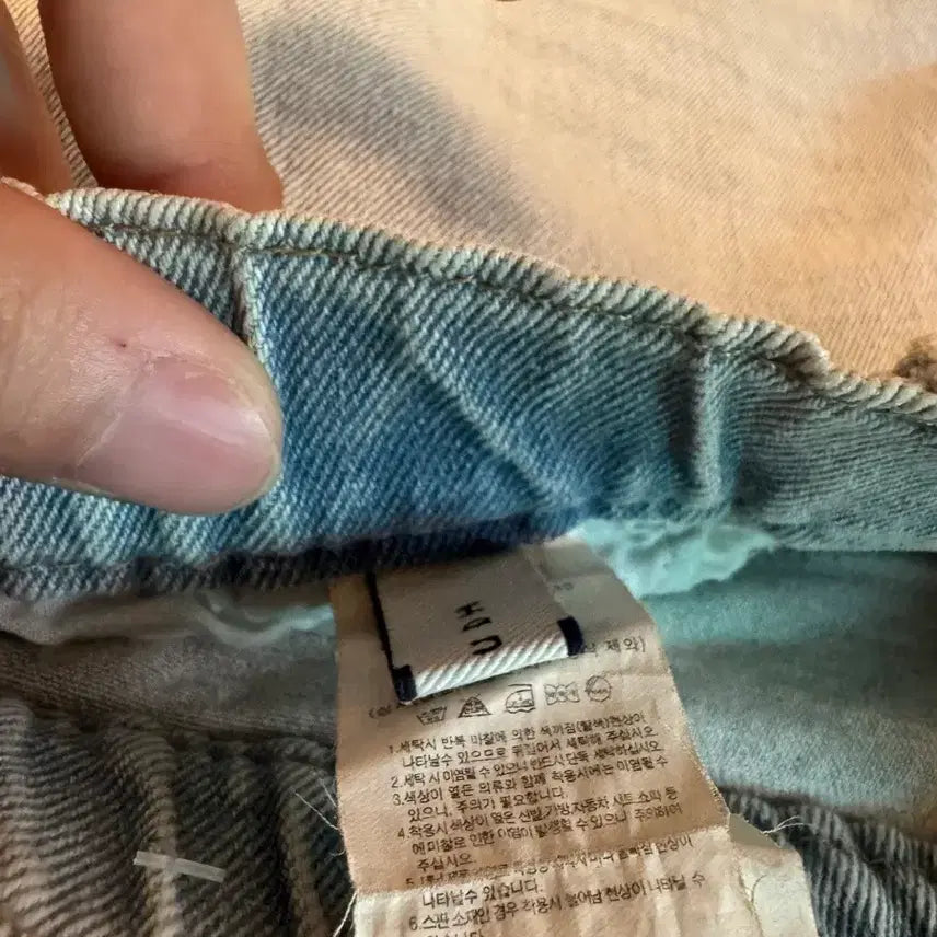 [BUNJANG] Hangten Light Wash Denim Shorts / 행텐 연청 데님 반바지 5부