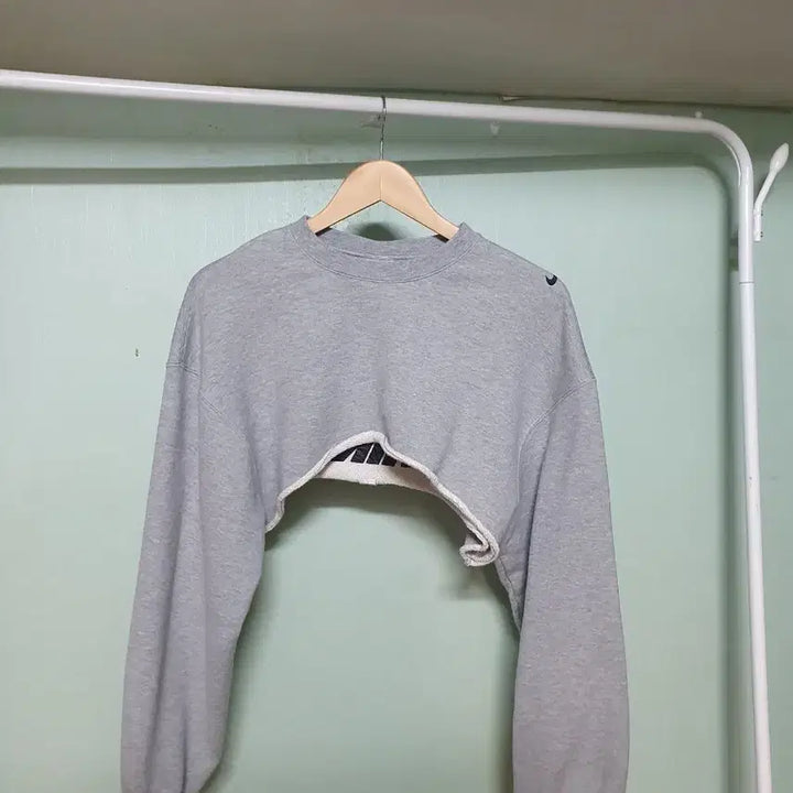 [BUNJANG] Nike Crop Bolero M / 나이키 크롭 맨투맨 볼레로 85 M