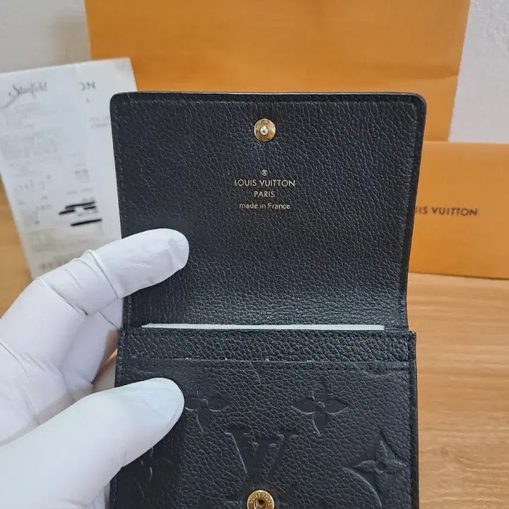 [SOLD OUT] (정품 / S급) 루이비통 앙프렝뜨 비지니스 카드지갑 블랙