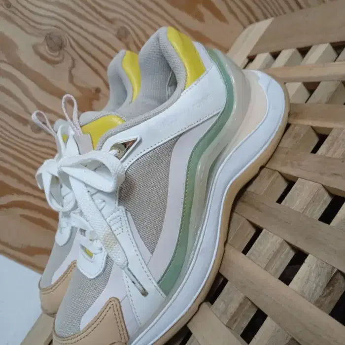 [SOLD OUT] 슈콤마보니 레이브 스니커즈 230
