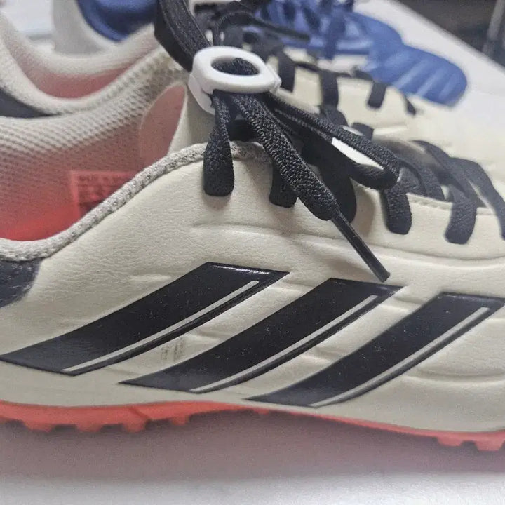 [BUNJANG] Adidas Copa Pure Indoor Soccer Shoes 220mm / 아디다스 코파 퓨어 풋살화 220mm