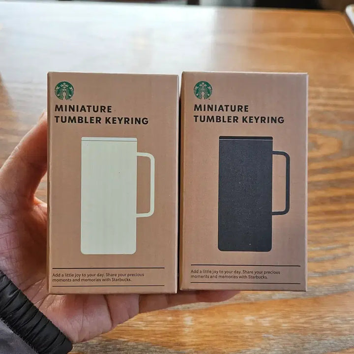[BUNJANG] Starbucks Miniature Tumbler Keyring Set / 미개봉2종]스타벅스 미니어처 텀블러 키링 버터 옐로우&amp;다크 그레이 키체인