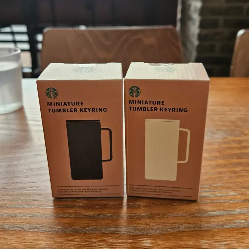[BUNJANG] Starbucks Miniature Tumbler Keyring Set / 미개봉2종]스타벅스 미니어처 텀블러 키링 버터 옐로우&amp;다크 그레이 키체인