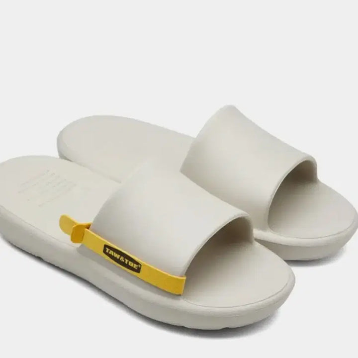 [BUNJANG] TAW&amp;TOE Ivory Slippers / TAW&amp;TOE 슬리퍼 아이보리