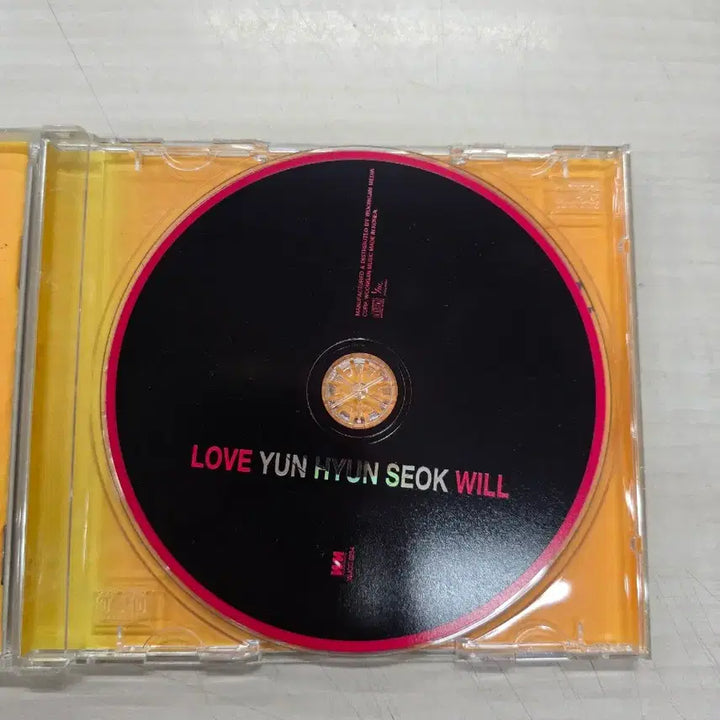 [BUNJANG] Yoon Hyun Sik 2nd Album - Love CD / [MCD] 국내/음악/앨범/노래CD "윤현석 2집 - Love" 판매.