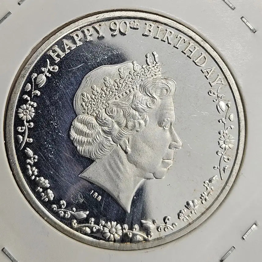 [BUNJANG] Queen Elizabeth 90th Birthday Commemorative Color Medal M1027 / 2016 퀸엘리자베스 탄생 90주년 기념 색채 메달 M1027