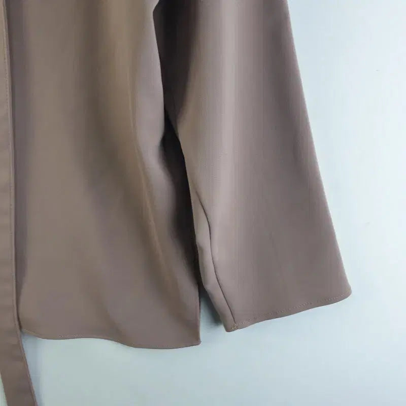 [BUNJANG] IE CORMANG Mocha Blouse / IE CORMANG 여성FREE 모카 블라우스 M2354