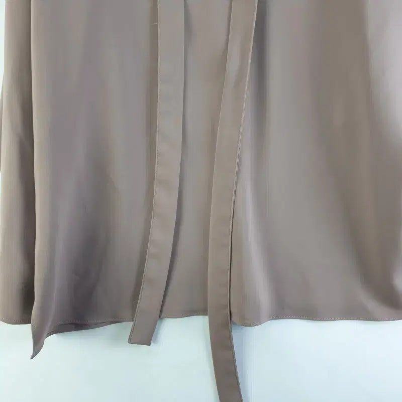 [BUNJANG] IE CORMANG Mocha Blouse / IE CORMANG 여성FREE 모카 블라우스 M2354