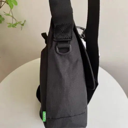 [BUNJANG] The North Face Travel Crossbody Bag - Black / 노스페이스 트래블 크로스백 스 블랙