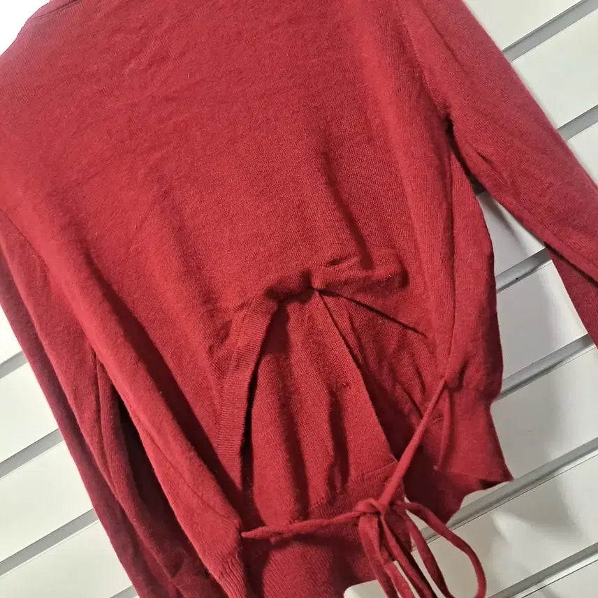 [BUNJANG] Wardrobe Styling Red Short Cardigan / 레드 숏 가디건/백 스트랩/55/옷장꾸미기