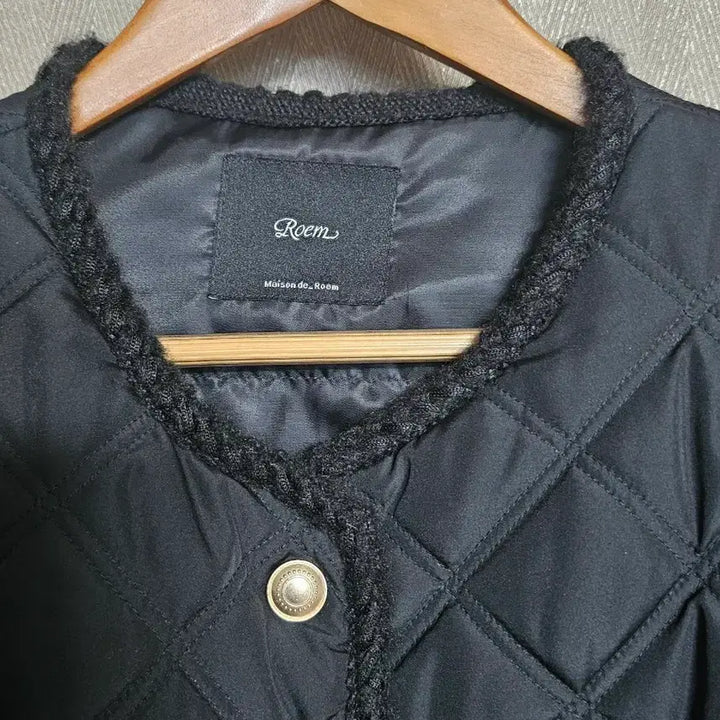 [BUNJANG] Roem Quilted Tweed Black Jacket / Roem 로엠 퀼팅 트위드 블랙 자켓 M