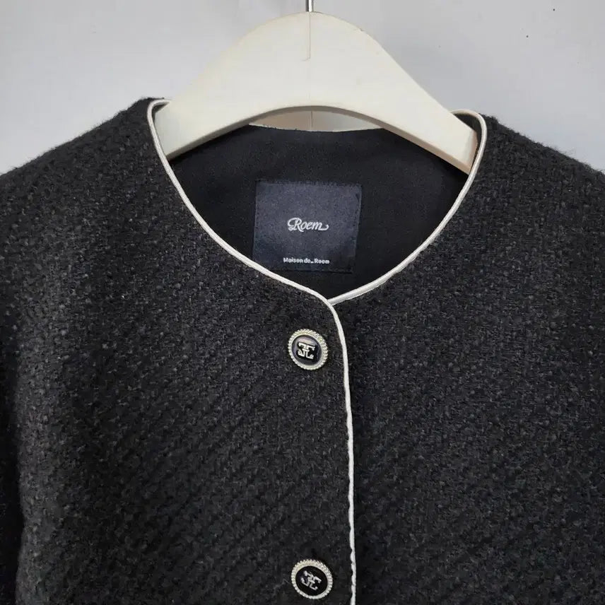 [BUNJANG] Roem Black Tweed Collarless Jacket / 로엠 블랙 트위드 노카라 자켓
