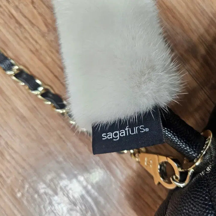 [BUNJANG] Coco Handle Medium Tote Bag / 코코핸들 샴골 미듐(찐최종가)