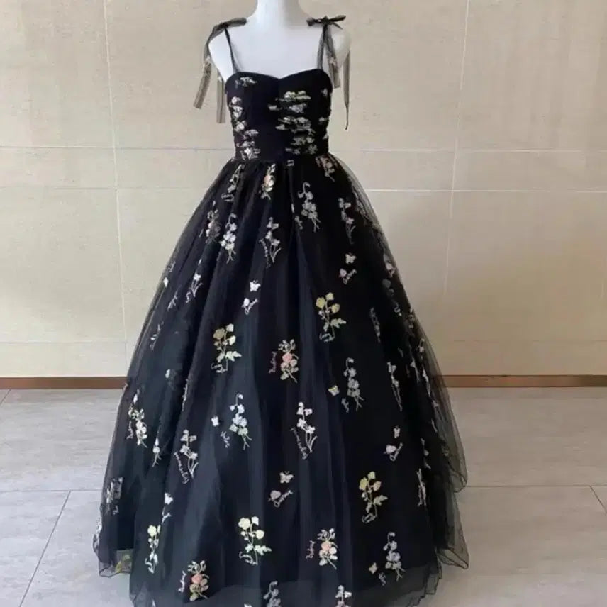 [BUNJANG] Black Dress Rental for Events / 블랙드레스 웨딩 화이트 컨셉사진 2부 피로연 졸업사진 연주회 유색