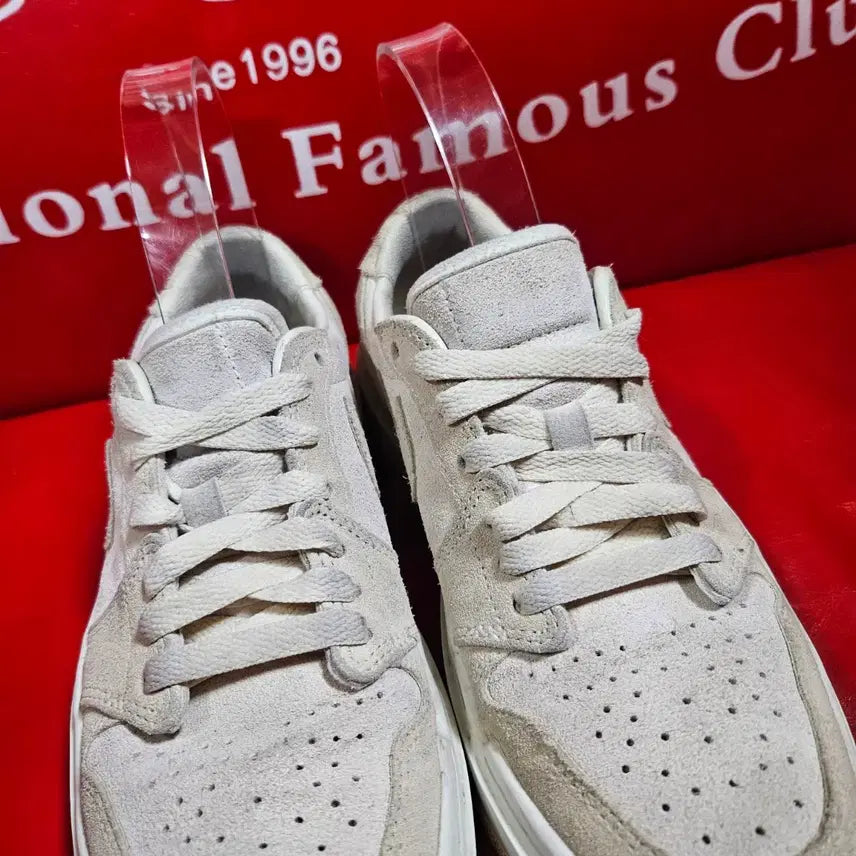 [BUNJANG] Nike Jordan 1 Elevate Coconut Milk Sneakers / 나이키 조던1 엘리베이트 코코넛밀크 235size