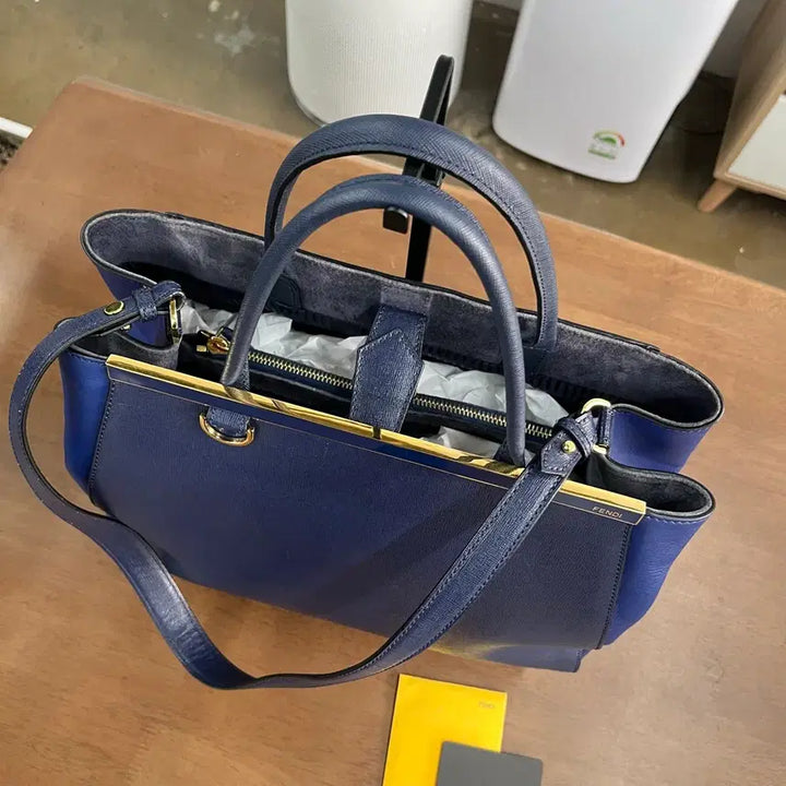 [BUNJANG] Fendi 2Jours Medium 2-Way Bag / 펜디 투쥬르 2-way 미디움
