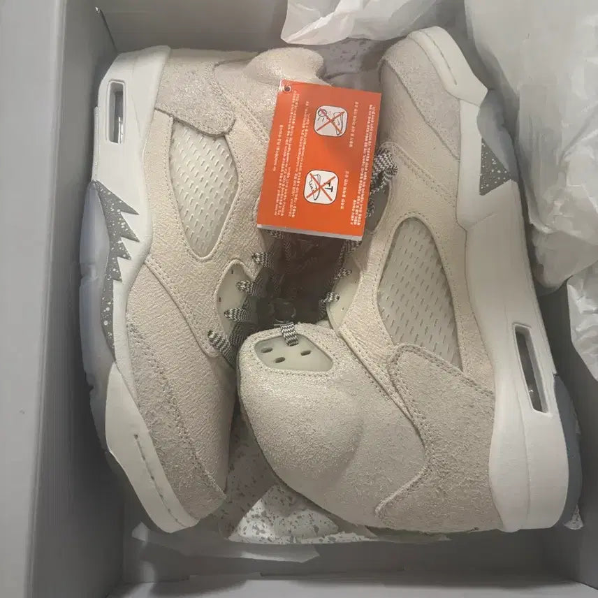 [BUNJANG] Jordan 5 SE Craft Sneakers / 조던5 se 크래프트