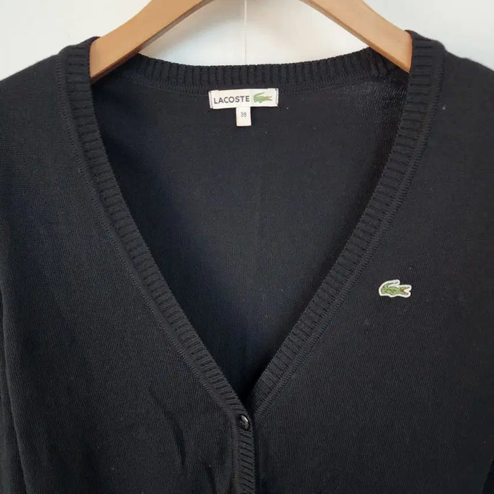 [BUNJANG] Lacoste Black V-Neck Cardigan / 라코스테 블랙 브이넥 가디건