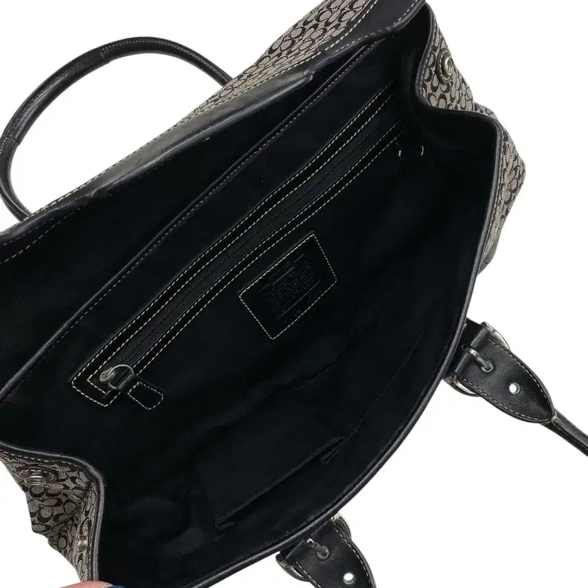 [BUNJANG] Coach Y2K Signature Black Shoulder Bag / 코치 y2k 시그니처 블랙 숄더백