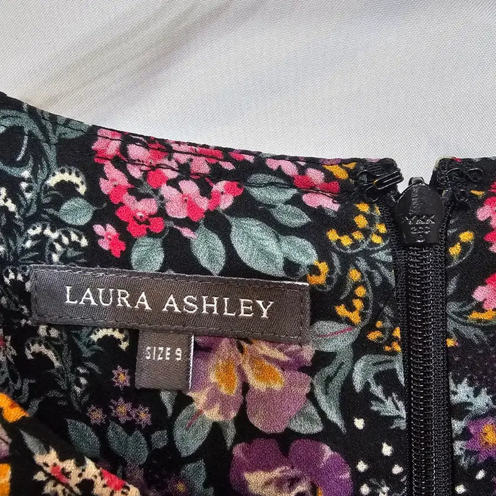[BUNJANG] Laura Ashley Floral Long Dress / 로라애슐리 플라워원피스