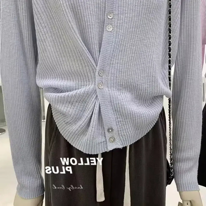 [BUNJANG] V-Neck Sky Blue Cardigan / 브이넥 하늘색 가디건 배송비포함 만원