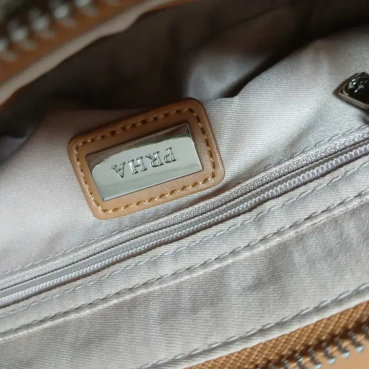 [BUNJANG] Praha Brown Leather Micro Mini Shoulder Bag / 프라하 브라운 바게트 체인 레더 마이크로 미니 러기드 숄더백/크로스백