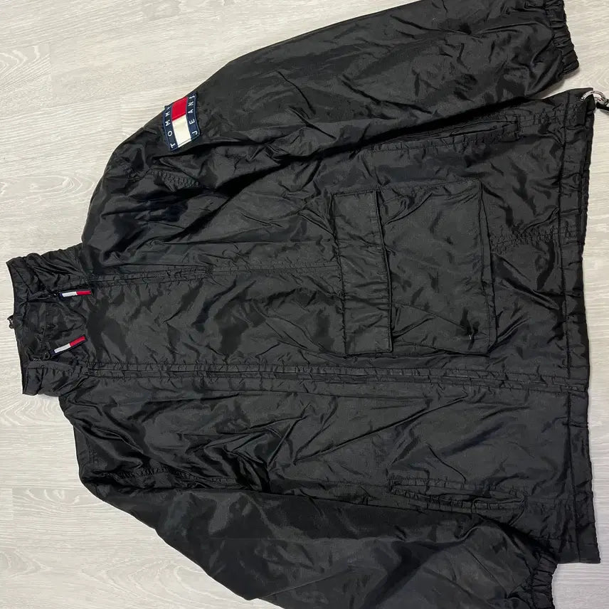 [BUNJANG] Tommy Hilfiger Windbreaker Jacket (XL) / 타미진 방풍자켓 M(XL)
