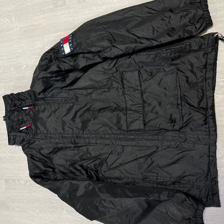 [BUNJANG] Tommy Hilfiger Windbreaker Jacket (XL) / 타미진 방풍자켓 M(XL)