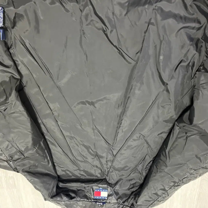 [BUNJANG] Tommy Hilfiger Windbreaker Jacket (XL) / 타미진 방풍자켓 M(XL)