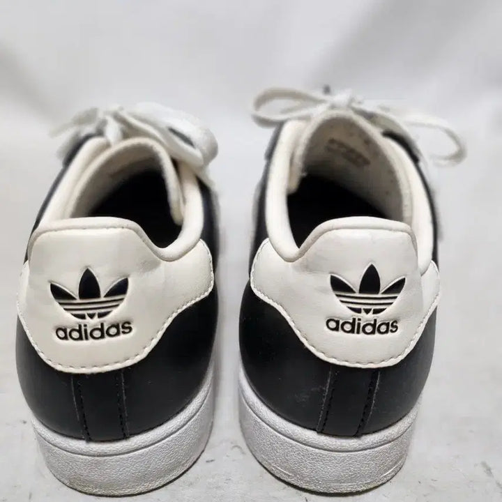 [BUNJANG] Adidas Superstar Black/White Sneakers / 235 아디다스 슈퍼스타 블랙 / 화이트 스니커즈
