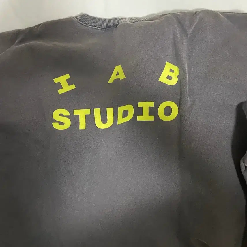 [BUNJANG] IAB Studio Pigment Sweatshirt Navy / [XL] 아이앱 피그먼트 맨투맨 네이비
