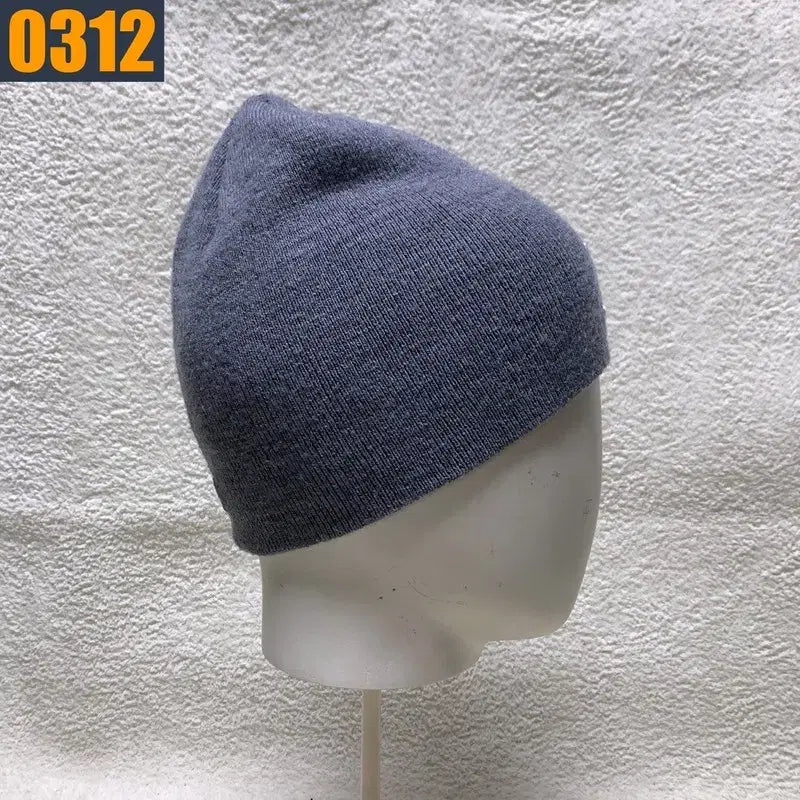 [BUNJANG] MLB B Logo Gray Beanie / MLB 엠엘비 B 로고 회색 비니