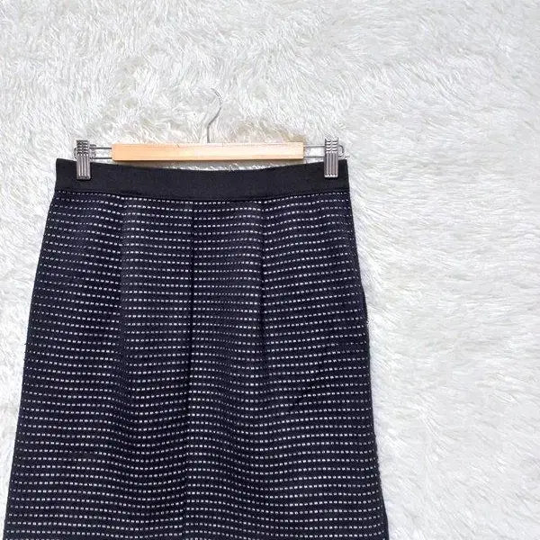 [BUNJANG] System Knit Midi Skirt / 시스템 정품 H라인 여자 춘추용 니트배색 여성용 미디스커트치마67-98