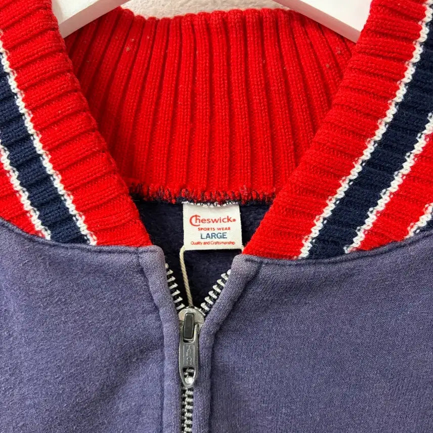 [SOLD OUT] 90-00s CHESWICK by TOYO ENTERPRISE Sweat