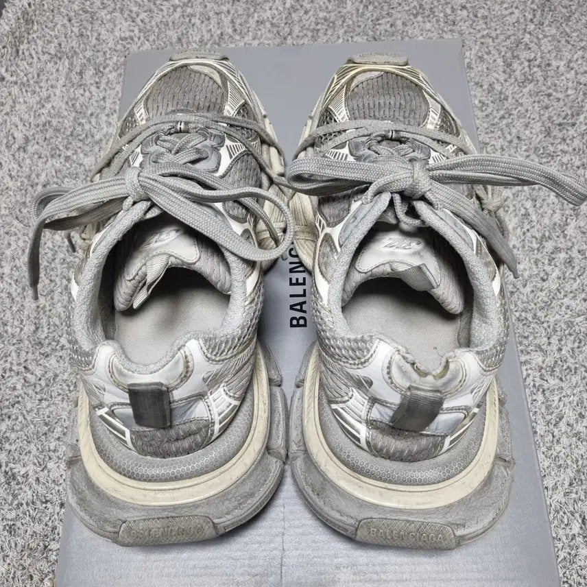 [BUNJANG] Balenciaga Eggcell Sneakers / 발렌시아가 3xl 에그쉘 42