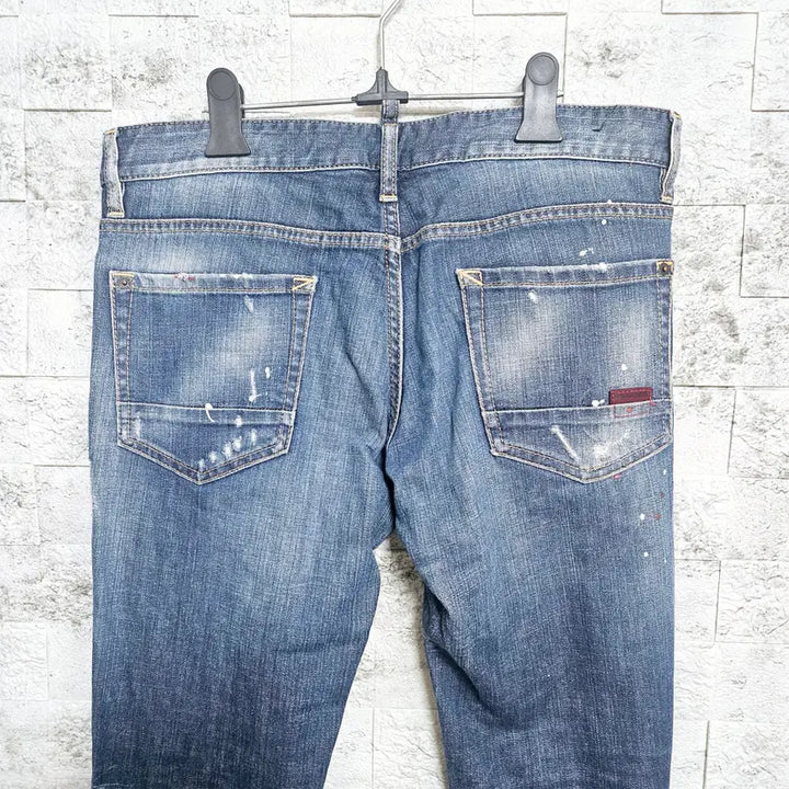 [BUNJANG] Dsquared2 Red Tab Painting Wash Jeans / 디스퀘어드2 레드텝 페인팅 워싱진