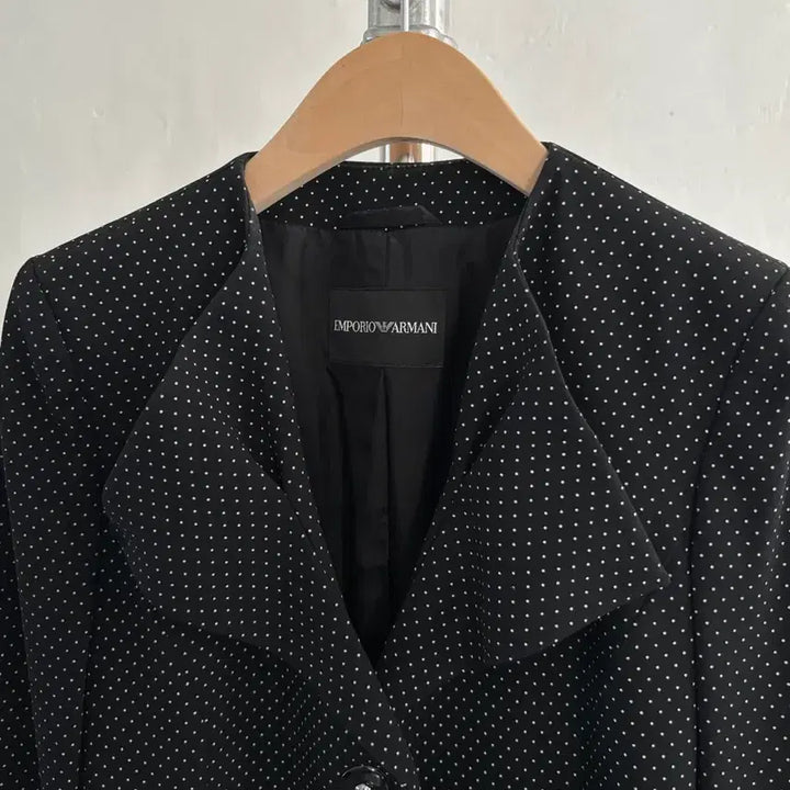 [SOLD OUT] Emporio Armani 엠포리오 아르마니 도트 블레이져 자켓