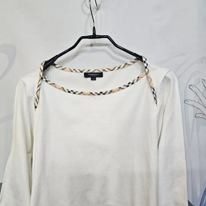 [BUNJANG] Burberry White Check Point T-Shirt / 버버리 화이트 체크 포인트  티셔츠