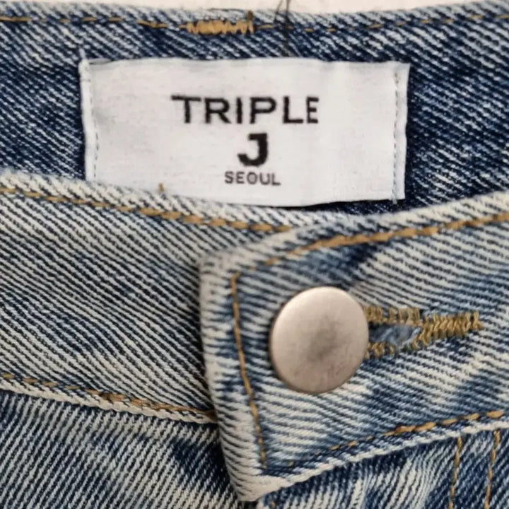 [BUNJANG] Triple J 31-inch Washed Denim Jeans / [31 inch] 트리플J 워싱 데님 팬츠 청바지